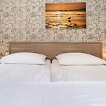 Tifani Luxury 2 Apartamento