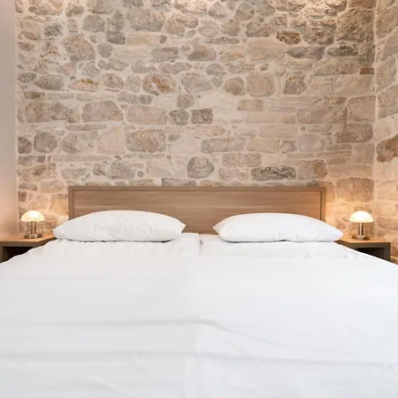 Tifani Luxury 2 Lejlighed