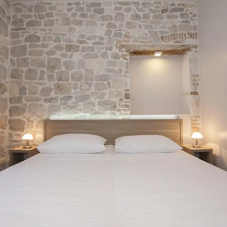 Διαμέρισμα Tifani Luxury 2