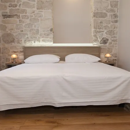 Tifani Luxury 2 * Split