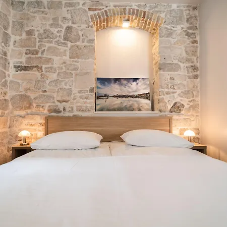 Tifani Luxury 2 Lejlighed *