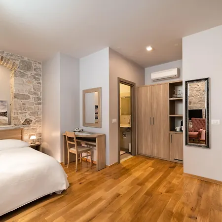 Διαμέρισμα Tifani Luxury 2 Σπλιτ