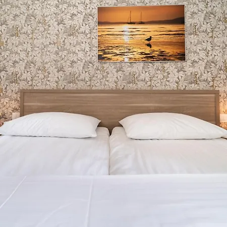 Tifani Luxury 2 Apartment