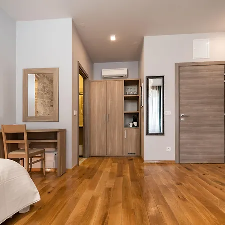 Tifani Luxury 2 Daire *