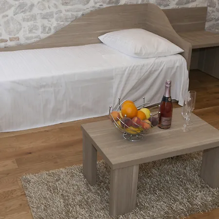 Tifani Luxury 2 * Spalato