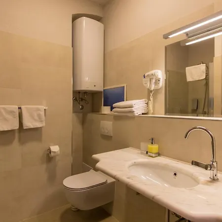 Tifani Luxury 2 * Spalato