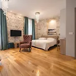Tifani Luxury 2 Сплит
