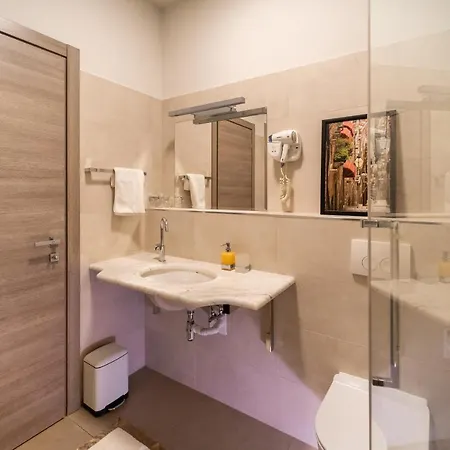 아파트 Tifani Luxury 2