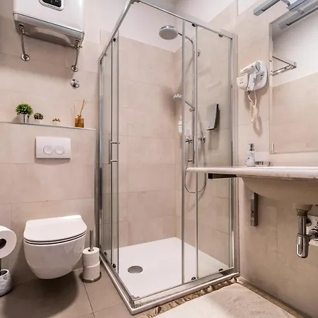 Tifani Luxury 2 스플리트